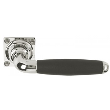 Deurkruk Timeless 1932MRV45 vierkant rozet ongeveerd glans nikkel ebbenhout 