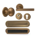 Complete voordeurset Sara mat brons